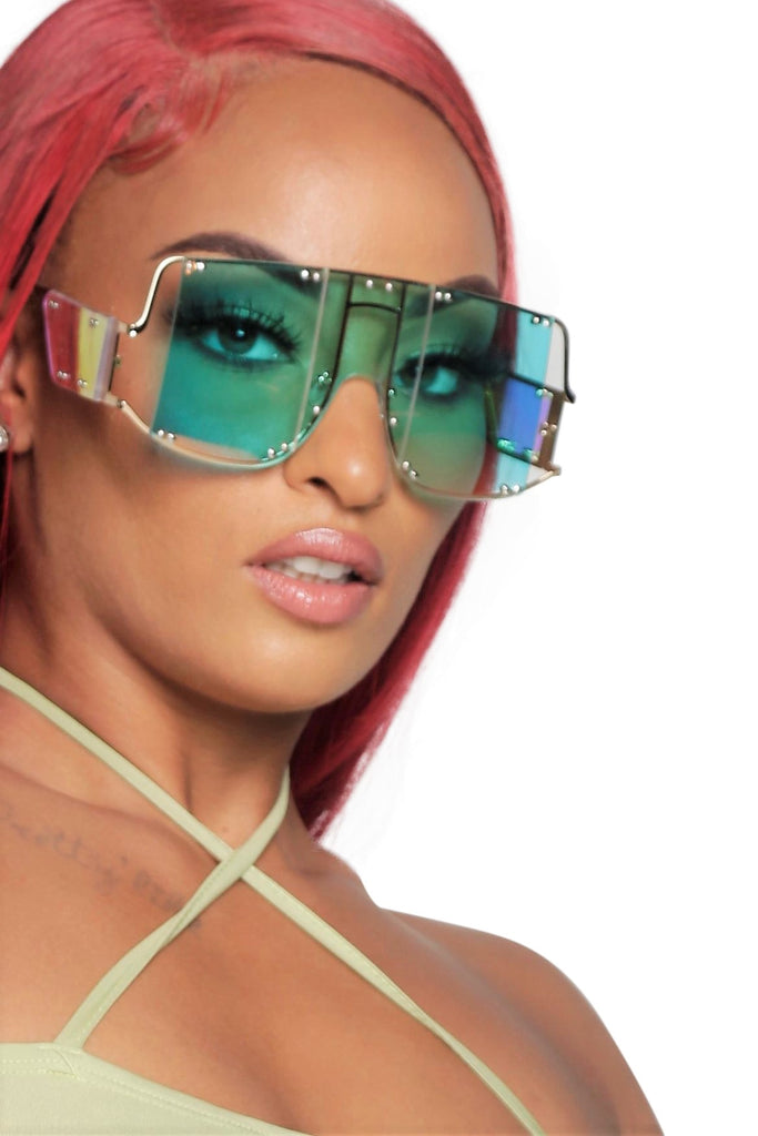 color pop shades. Featuring an gold frame oversized square design trimmed in gold.  Theses special sunglasses change colors in different lighting. 